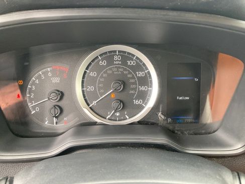 Used 2020 Toyota Corolla LE image 19