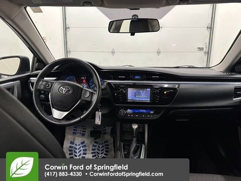 Used 2015 Toyota Corolla L image 11