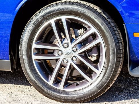 Used 2019 Dodge Challenger GT w/ Plus Package image 10