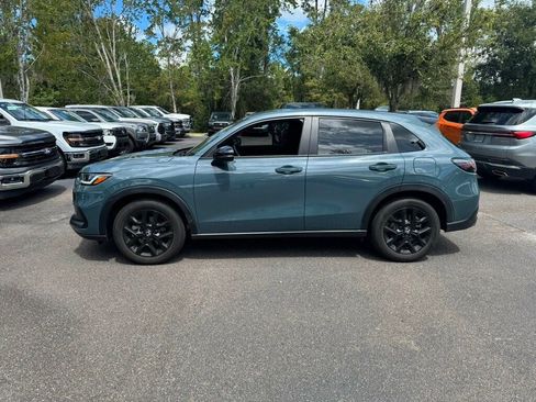 Used 2025 Honda HR-V Sport image 2