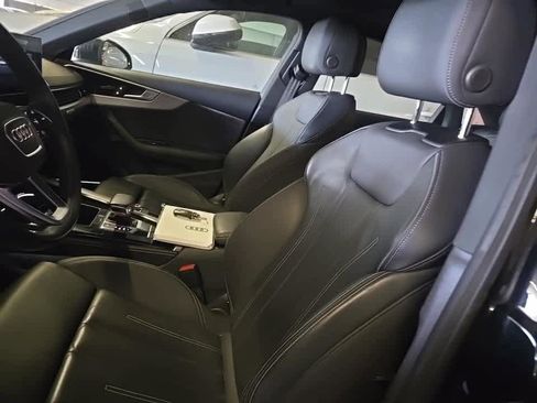 Used 2023 Audi A4 2.0T Premium Plus w/ Premium Plus Package image 4