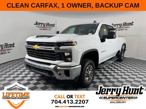 Used 2024 Chevrolet Silverado 2500 LT image 1