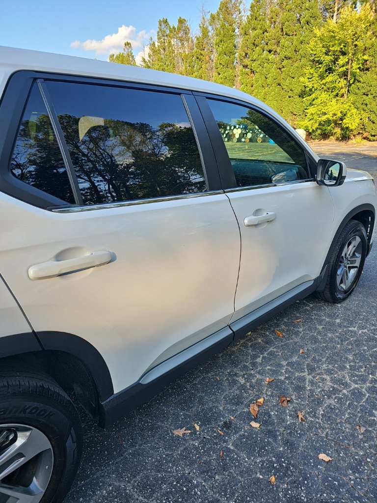 Used 2025 Honda Pilot EX-L image 11