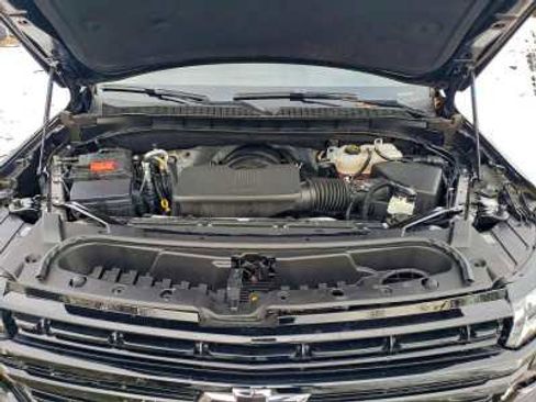 Used 2023 Chevrolet Suburban RST w/ Luxury Package AWD/4WD image 9