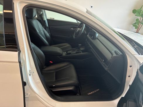Certified 2024 Honda Accord EX image 6