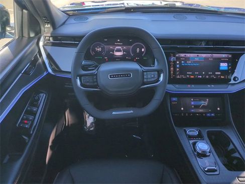 Used 2025 Jeep Wagoneer S Limited image 16