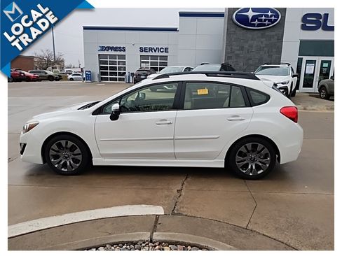 Used 2016 Subaru Impreza 2.0i Sport Premium image 9