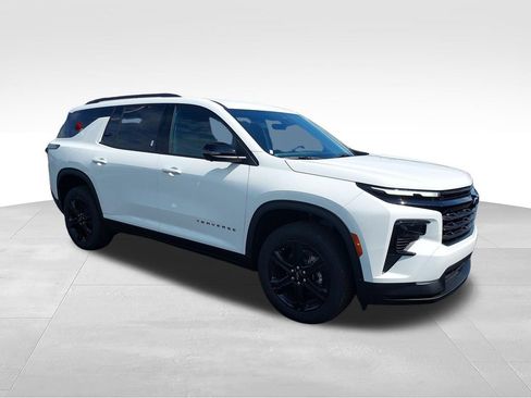 New 2027 Chevrolet Traverse LT w/ Midnight/Sport Edition FWD image 7