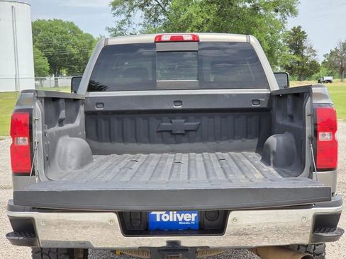 Used 2017 Chevrolet Silverado 2500 LTZ w/ Duramax Plus Package AWD/4WD image 9