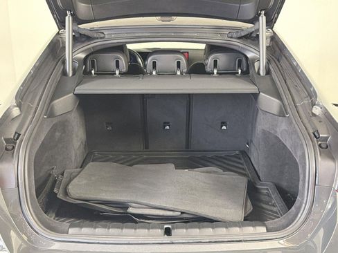 Used 2023 BMW i4 eDrive40 w/ M Sport Package image 29