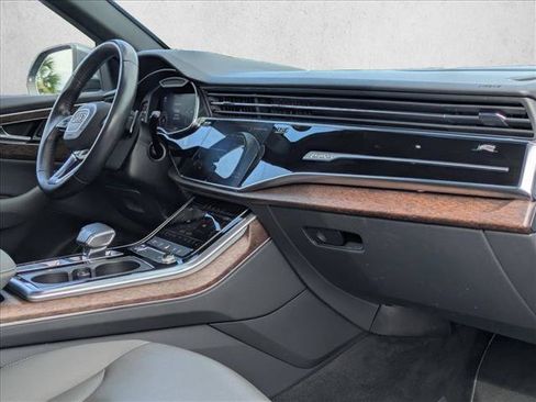 Used 2020 Audi Q8 Premium Plus w/ Premium Plus Package AWD/4WD image 28