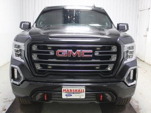 Used 2021 GMC Sierra 1500 AT4 image 2