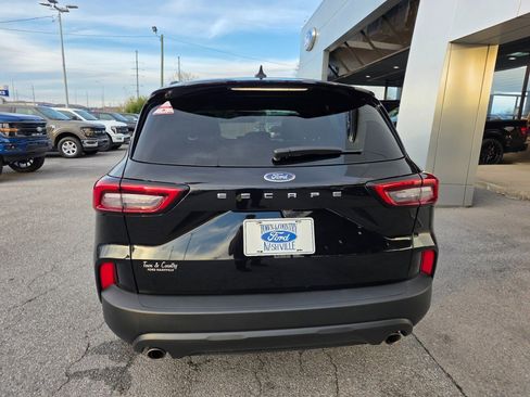 Used 2025 Ford Escape ST-Line image 5