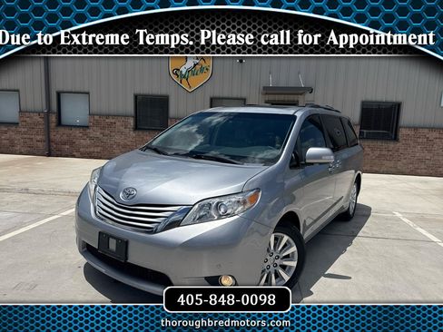 Used 2013 Toyota Sienna Limited w/ Premium Pkg AWD/4WD image 1
