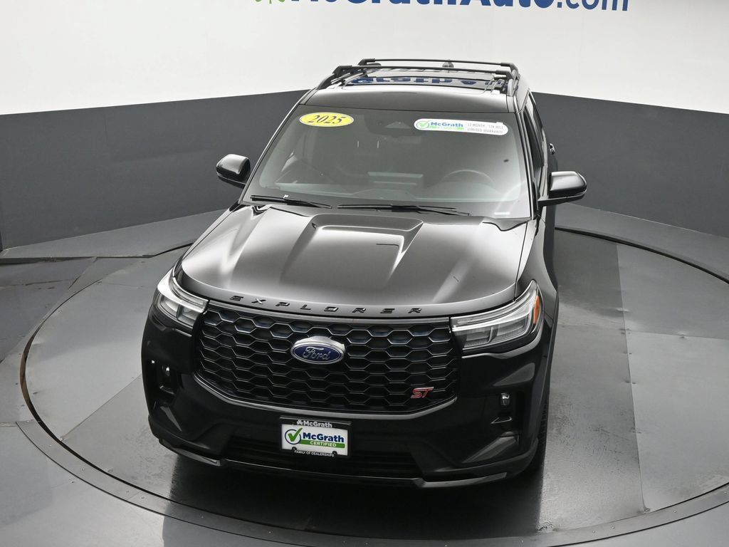 Used 2025 Ford Explorer ST w/ Sun And Sound Package AWD/4WD image 26