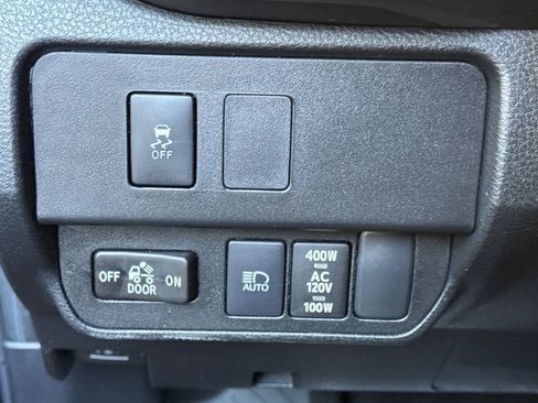Certified 2023 Toyota Tacoma TRD Sport AWD/4WD image 32