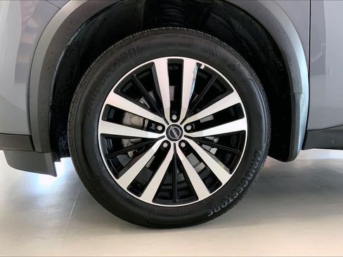 Used 2024 Nissan Pathfinder Platinum w/ Cargo Package AWD/4WD image 7