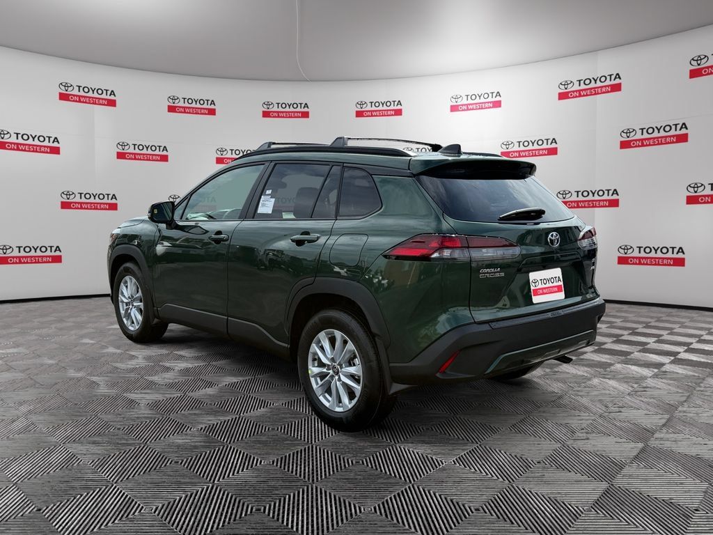 New 2026 Toyota Corolla Cross LE w/ Moonroof Package AWD/4WD image 7