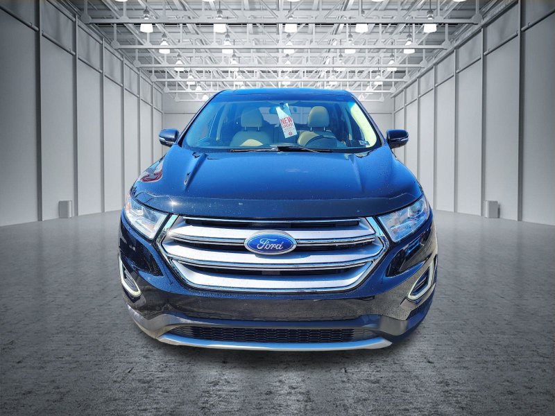 Used 2016 Ford Edge SEL w/ Equipment Group 201A AWD/4WD image 2
