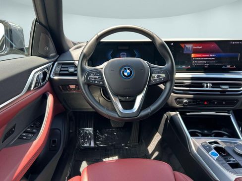 Certified 2023 BMW i4 eDrive35 RWD image 28
