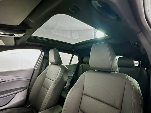 Used 2025 BMW X2 xDrive28i image 26