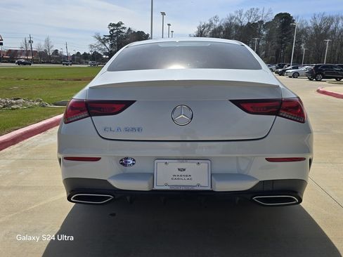 Used 2020 Mercedes-Benz CLA 250 image 4