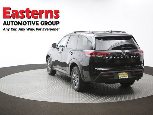 Used 2025 Nissan Pathfinder SV FWD image 67