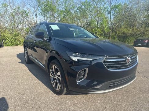 Used 2021 Buick Envision Essence image 2