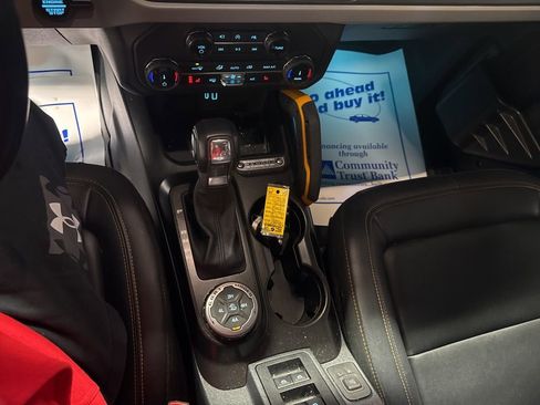 Used 2022 Ford Bronco Badlands w/ Sasquatch Package image 20