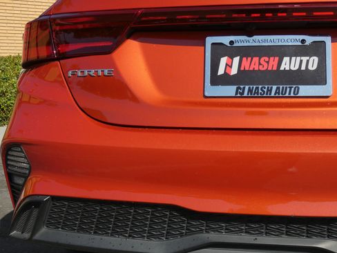 Used 2023 Kia Forte LXS image 11