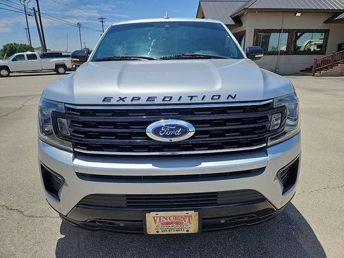Used 2019 Ford Expedition Max Limited w/ Equipment Group 303A AWD/4WD image 12
