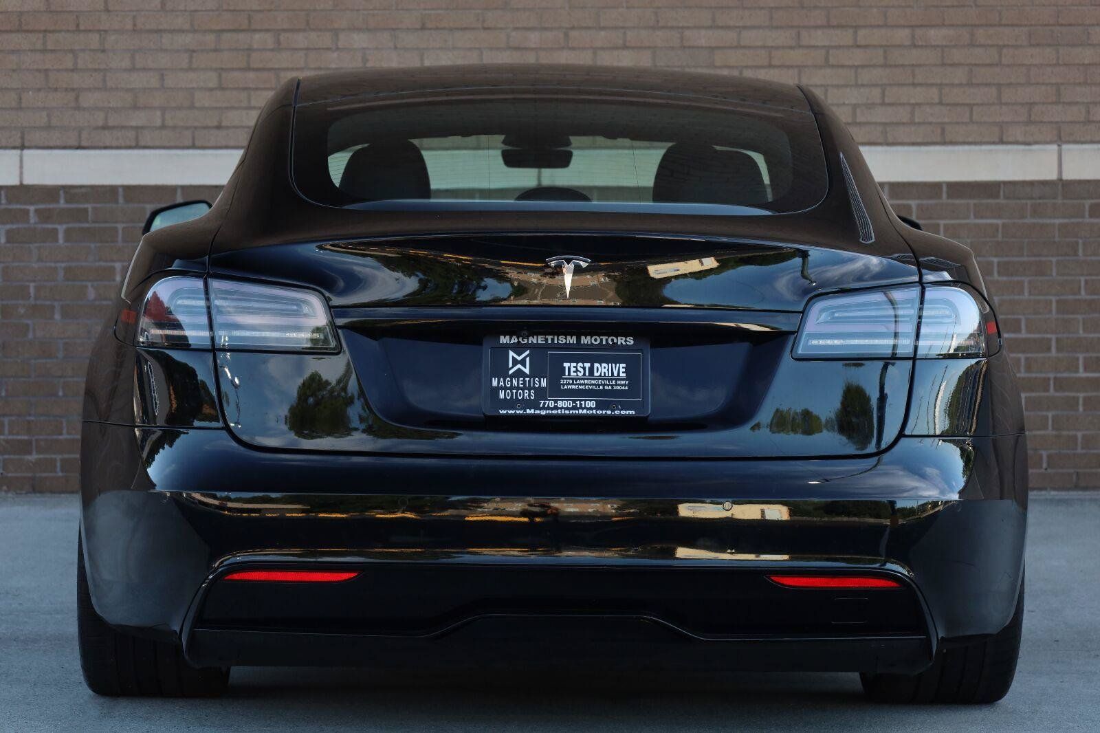 Used 2022 Tesla Model S Standard Range AWD/4WD image 10