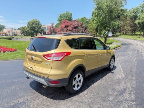 Used 2014 Ford Escape SE w/ Equipment Group 201A FWD image 4