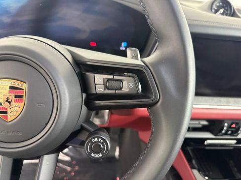 Certified 2026 Porsche Cayenne Coupe AWD/4WD image 29