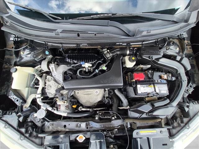 Used 2017 Nissan Rogue SV w/ SV Premium Package FWD image 23