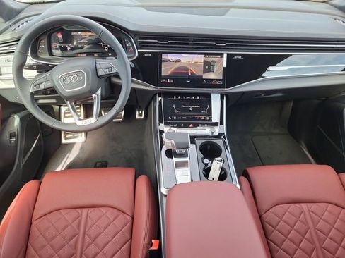 New 2026 Audi SQ8 Prestige image 14