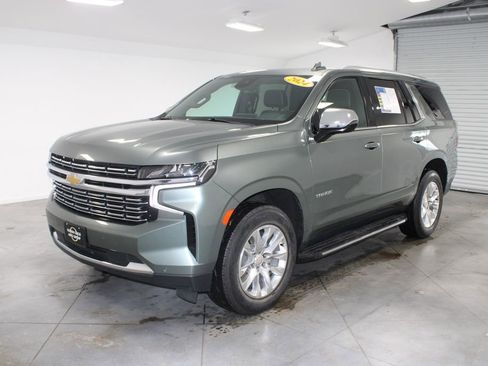 Used 2024 Chevrolet Tahoe Premier image 4