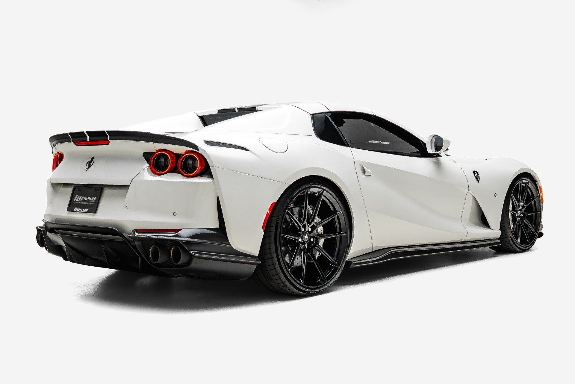 Used 2022 Ferrari 812 GTS RWD image 3