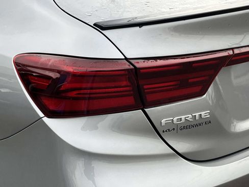 Used 2023 Kia Forte GT-Line w/ GT-Line Premium Package image 10