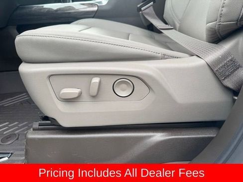 New 2026 Chevrolet Silverado 1500 LTZ w/ LTZ Premium Package AWD/4WD image 3