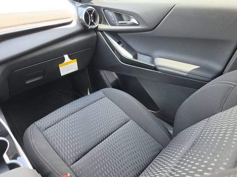 New 2026 Chevrolet Equinox LT FWD image 16