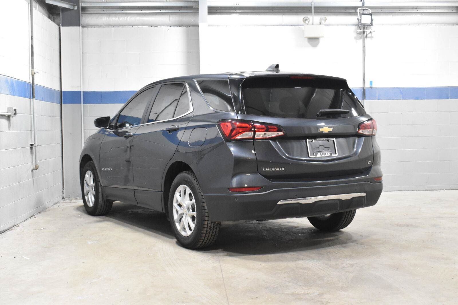 Used 2023 Chevrolet Equinox LT FWD image 22