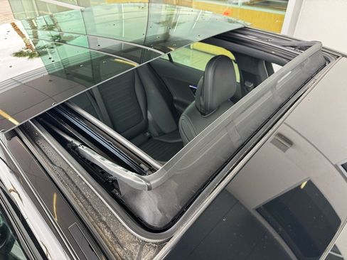 Certified 2025 Mercedes-Benz C 300 4MATIC Sedan image 23