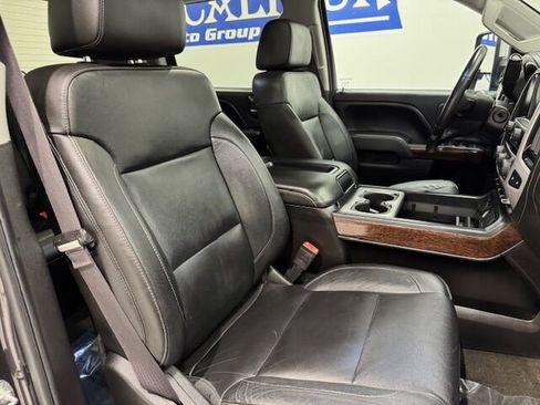 Used 2015 GMC Sierra 2500 SLT w/ Suspension Package, Off-Road image 35