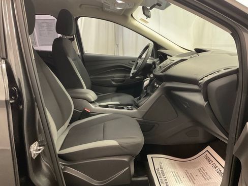 Used 2016 Ford Escape S FWD image 29