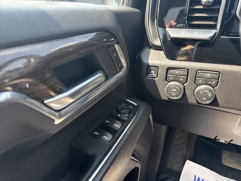 Used 2026 Chevrolet Silverado 2500 LT AWD/4WD image 11