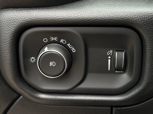 New 2026 RAM 3500 Tradesman AWD/4WD image 22
