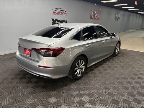 Used 2025 Honda Civic LX image 11