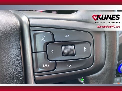 Used 2023 GMC Sierra 3500 Denali w/ Denali Black Diamond Edition image 17