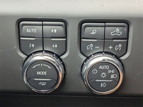 New 2025 GMC Sierra 2500 Denali w/ Denali Reserve Package image 28